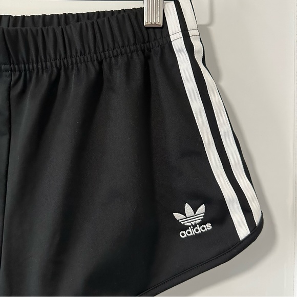 Adidas Shorts - Picture 3 of 8
